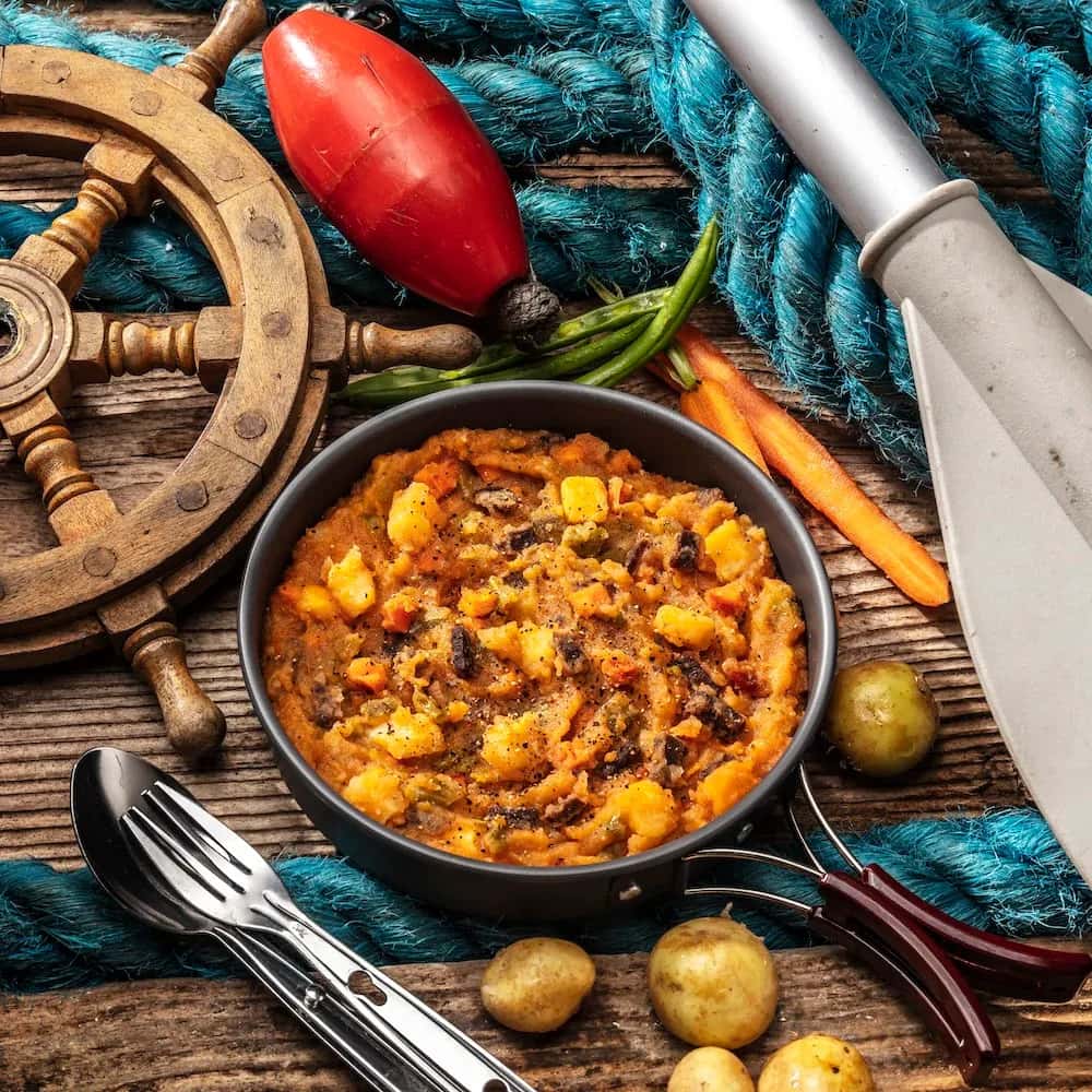 Summit To Eat dušené hovězí ve vlastní šťávě s bramborem lifestyle