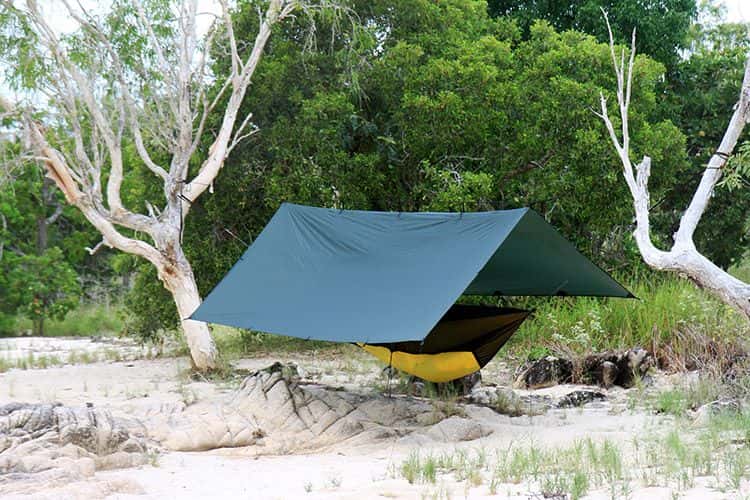 DD Hammocks SuperLight Tarp lifestyle