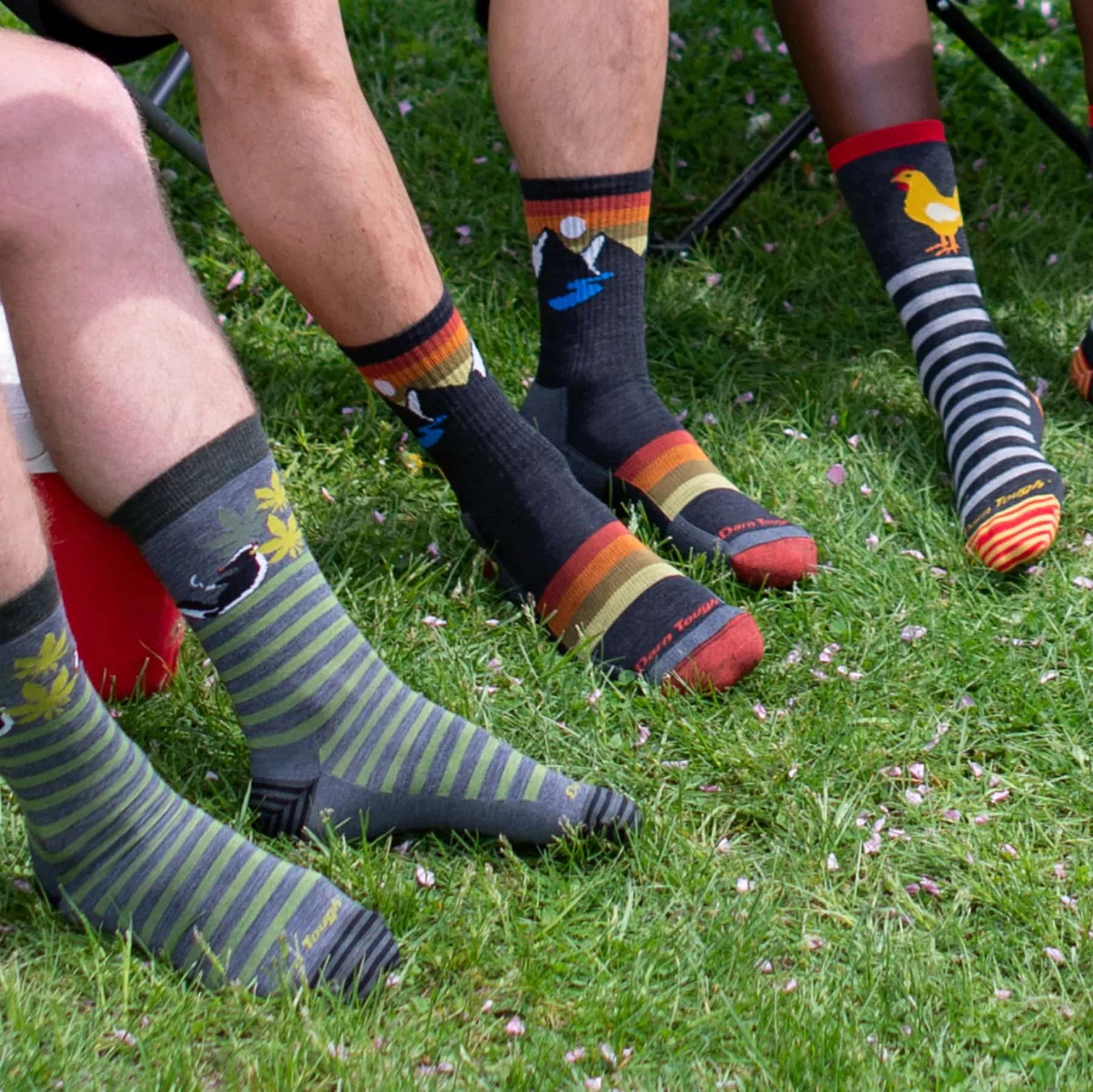 Darn Tough Men's Sunset Ridge Micro Crew Lightweight lifestyle