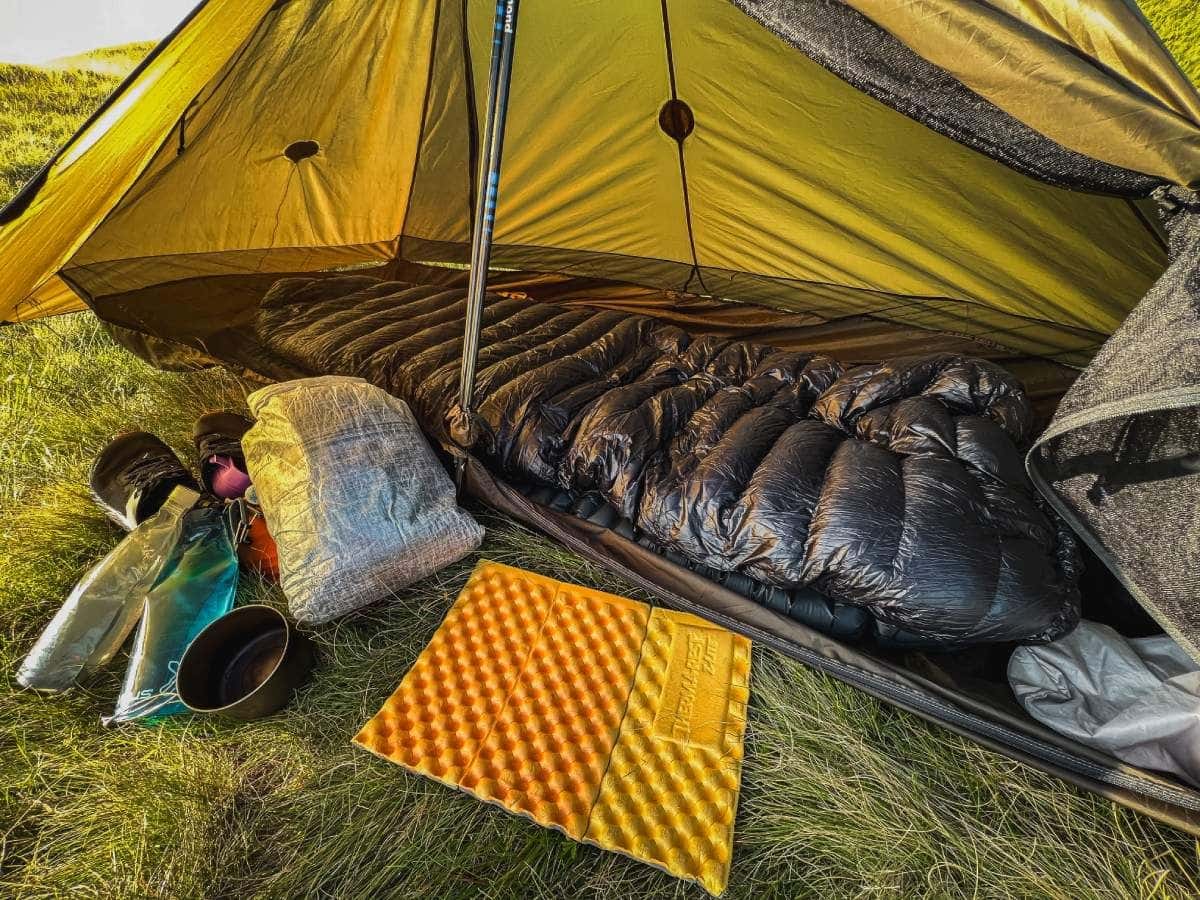 Liteway Sleeper Quilt 870 FP 10D lifestyle