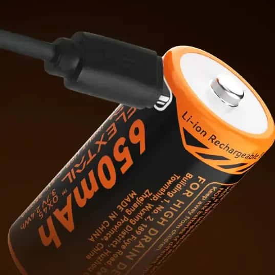 Flextail ZERO Battery lifestyle