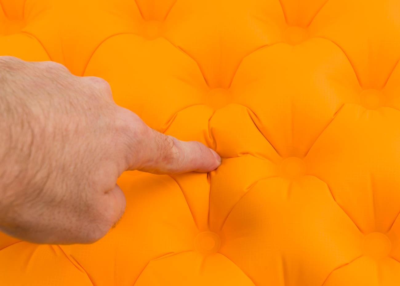 AMULINS UltralightInsulated USP 02 AirSprungCellsDeformIndependently