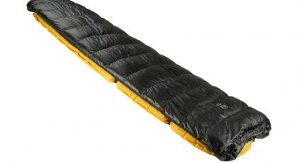 Péřový quilt Cumulus Quilt 150 v černé barvě
