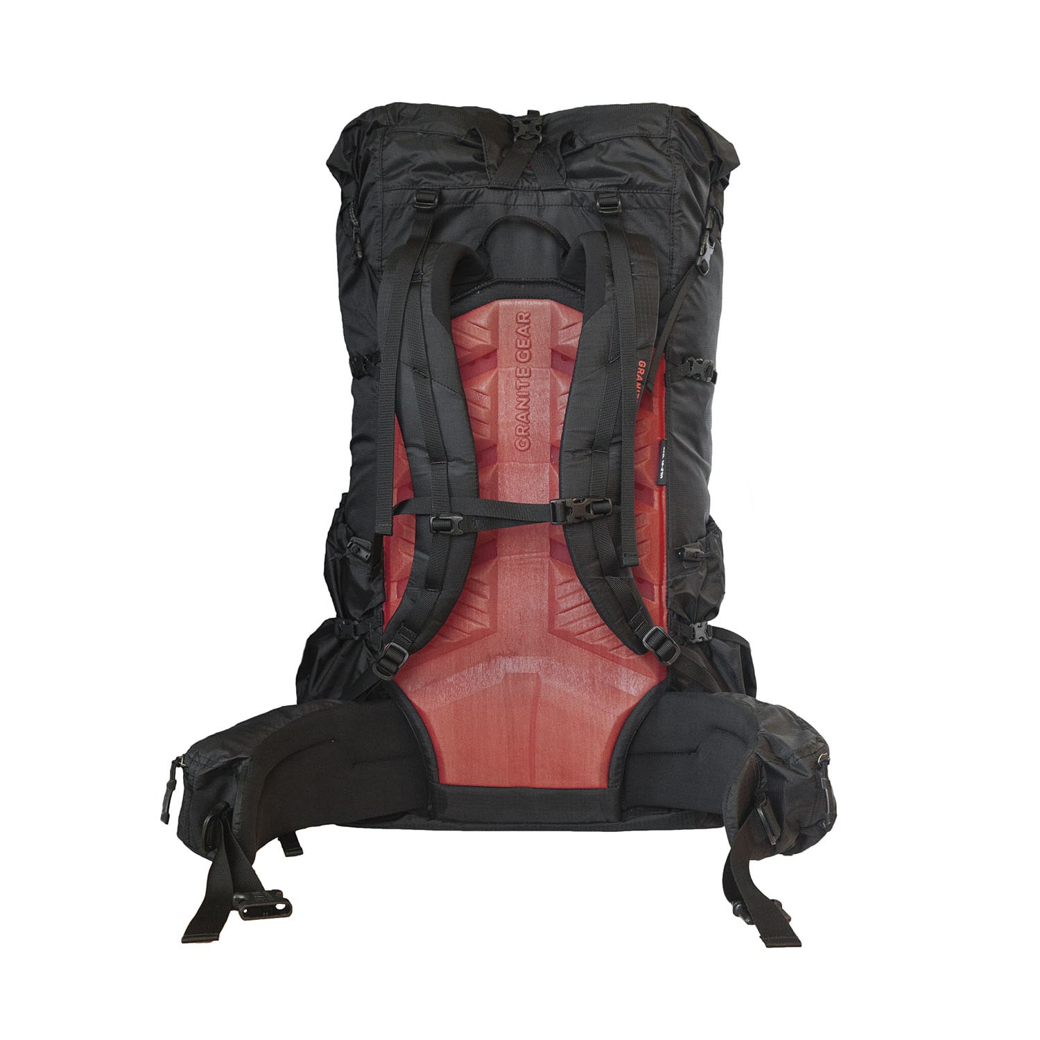 Batoh Granite Gear Crown2 60 v černé barvě s vystuženou zadní části.