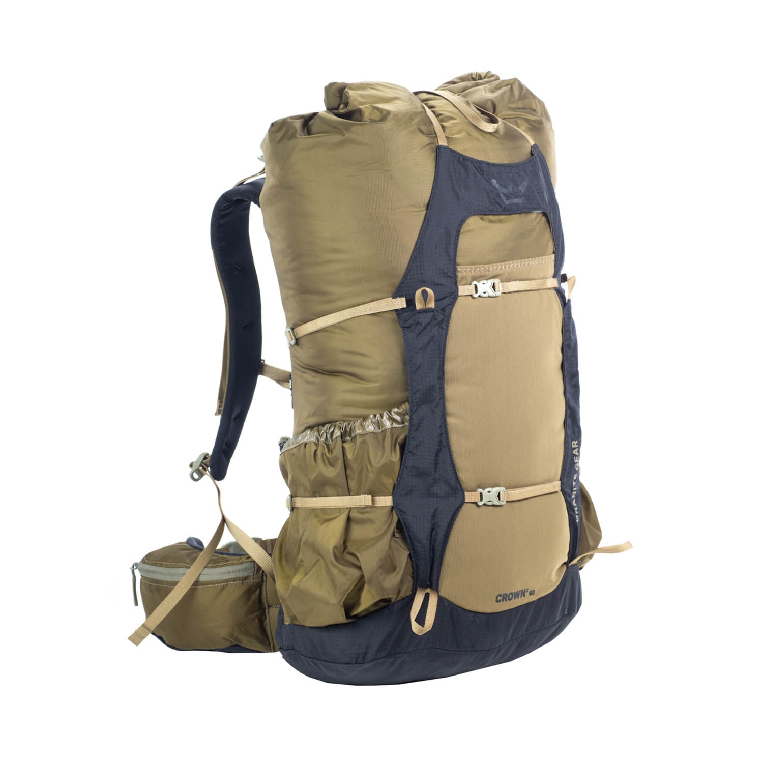 Batoh Granite Gear Crown2 60 v hnědé barvě bez víka, zabezpečený popruhy.