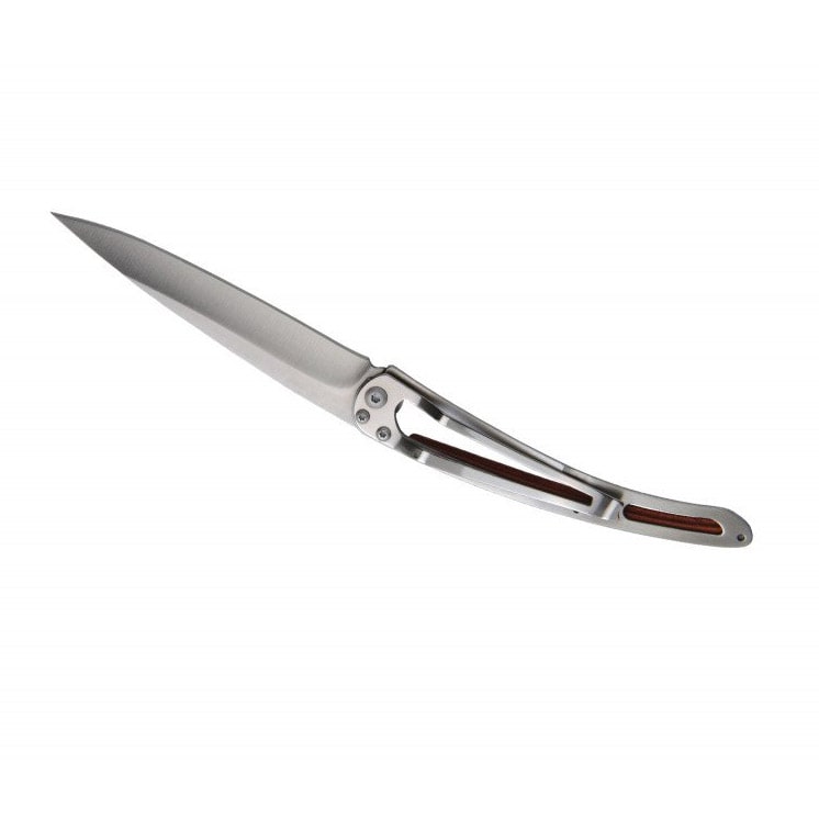 779 8 Deejo 1cb022 D