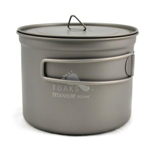 Gray titanium camping pot with lid and folding side handle, 900 ml (Toaks)
