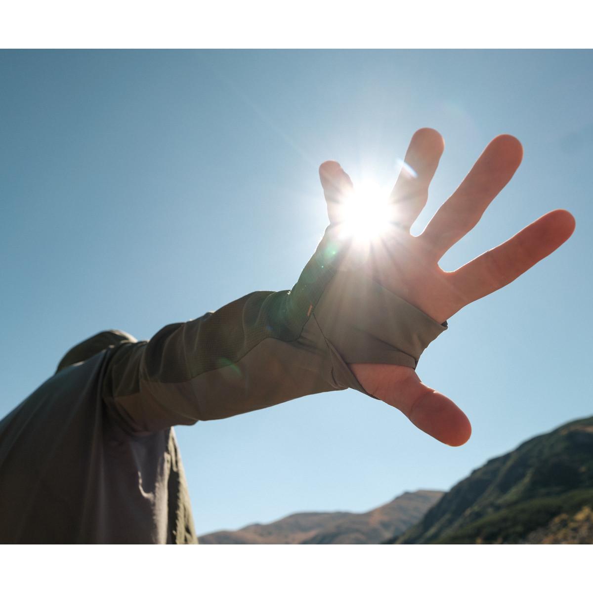 Turbat Maya Hood Trek Mns Capulet Olive 08