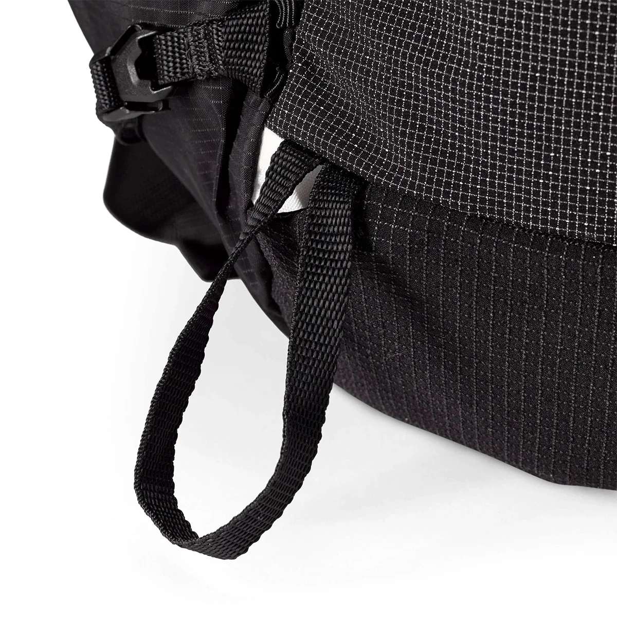 HMG Aero 28 White 13