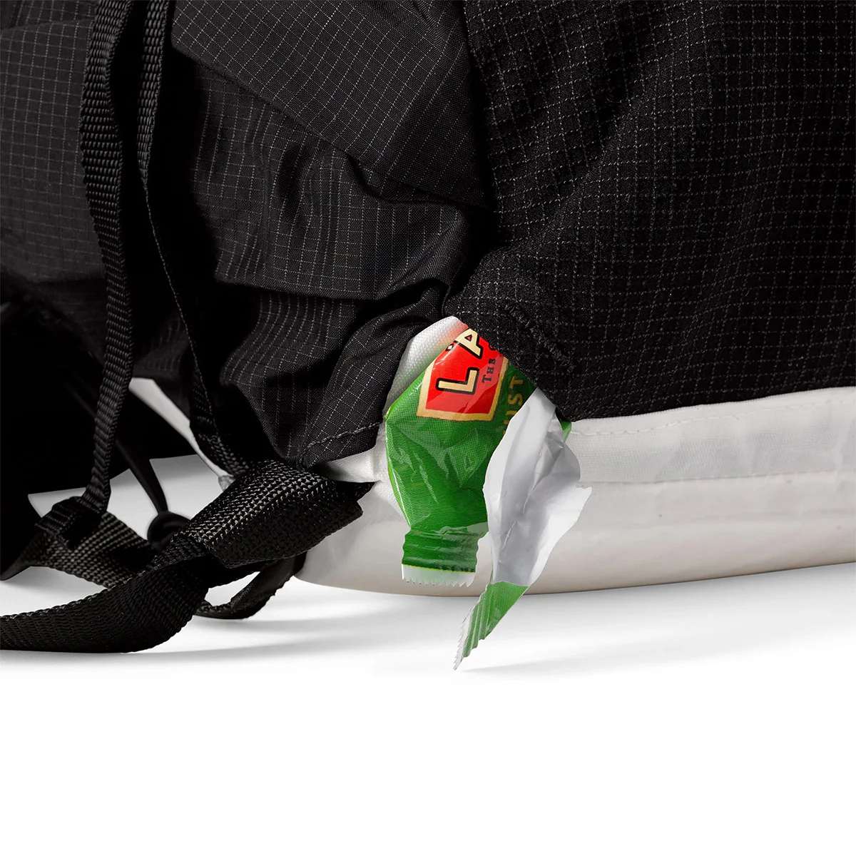 HMG Aero 28 White 14