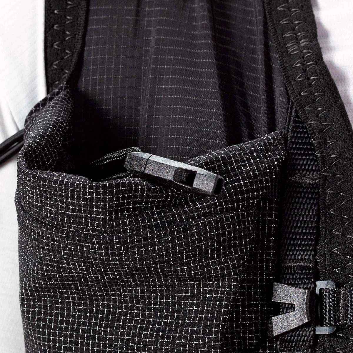 HMG Aero 28 White 15