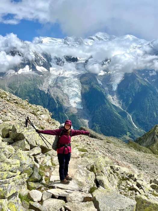 Výhled na masiv Mont Blanc během treku