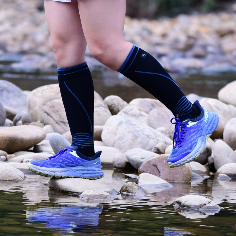 DexShell Longlite Socks Jet Black Blue 04